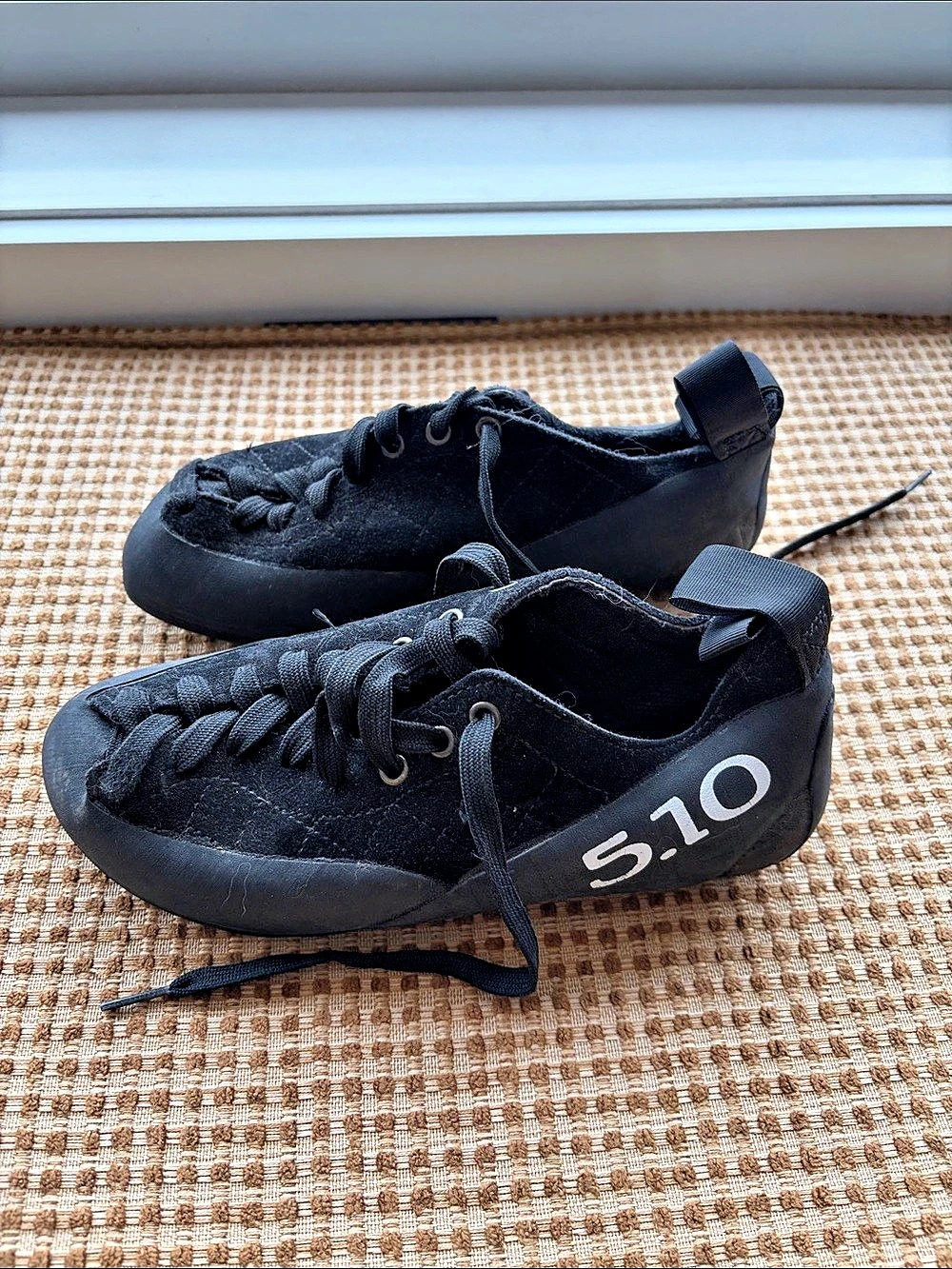 5.10 Black Rock Climbing Shoes